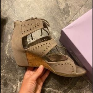 Madden Girl Cutout wedges size 9